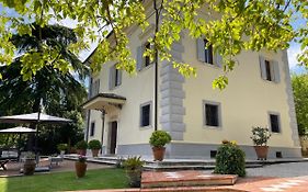 Maison Tuscany Bed&Breakfast